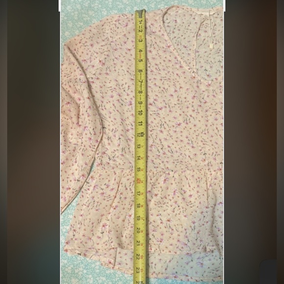 💙 Sim & Sam Floral Top - Picture 4 of 6